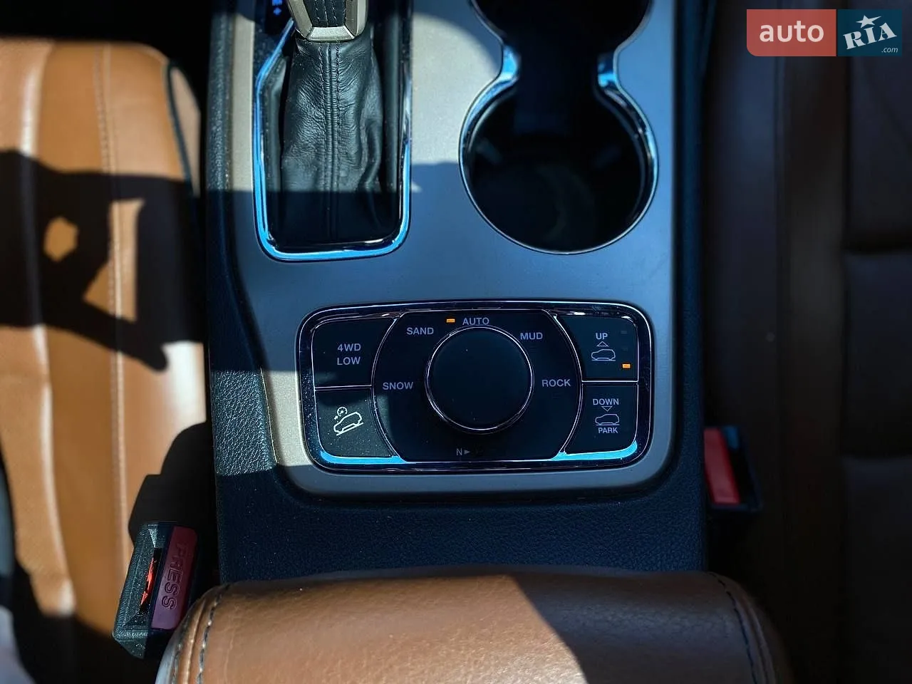 2017 Jeep Grand Cherokee - мініатюра 49