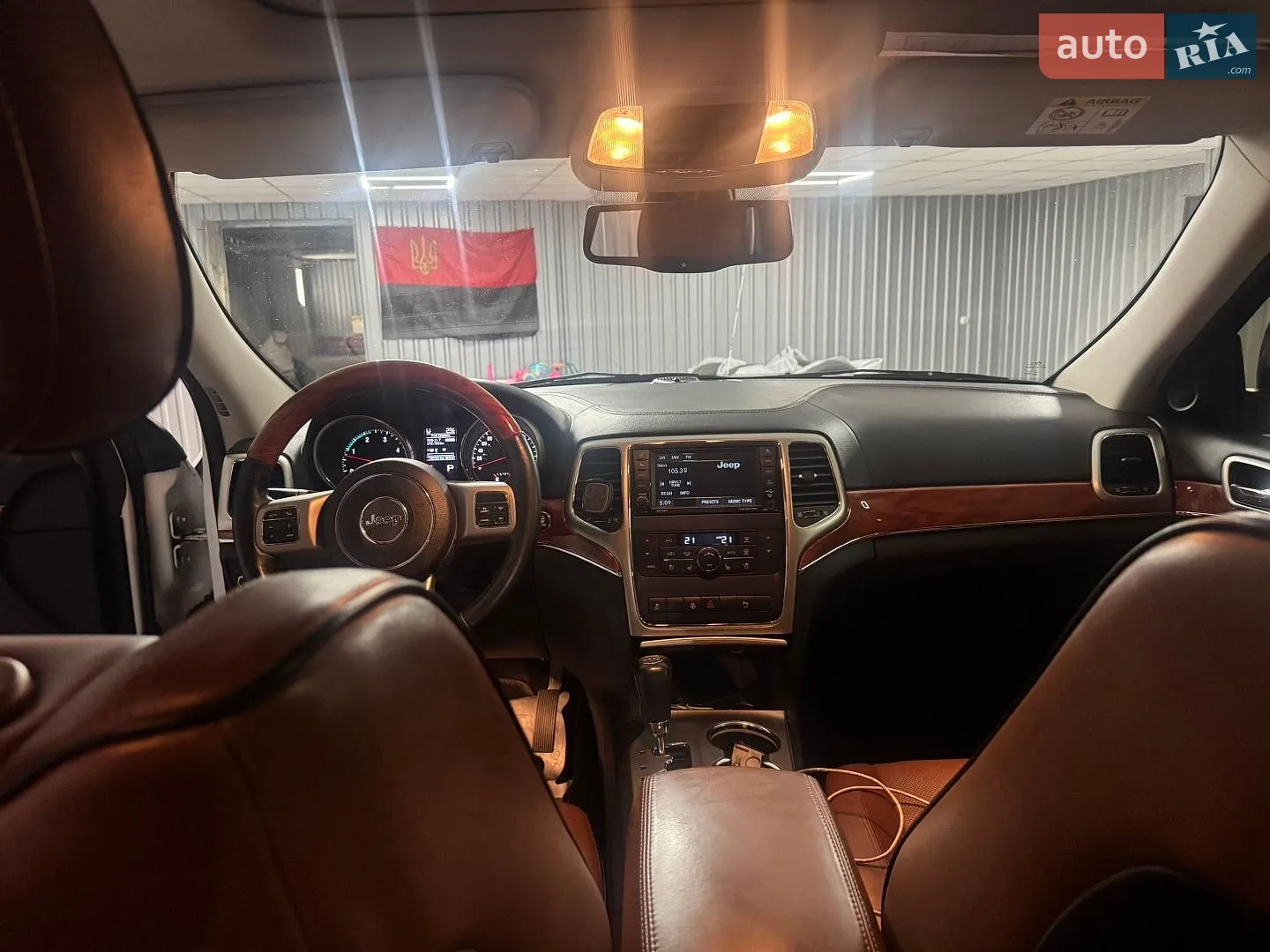 2012 Jeep Grand Cherokee - мініатюра 13