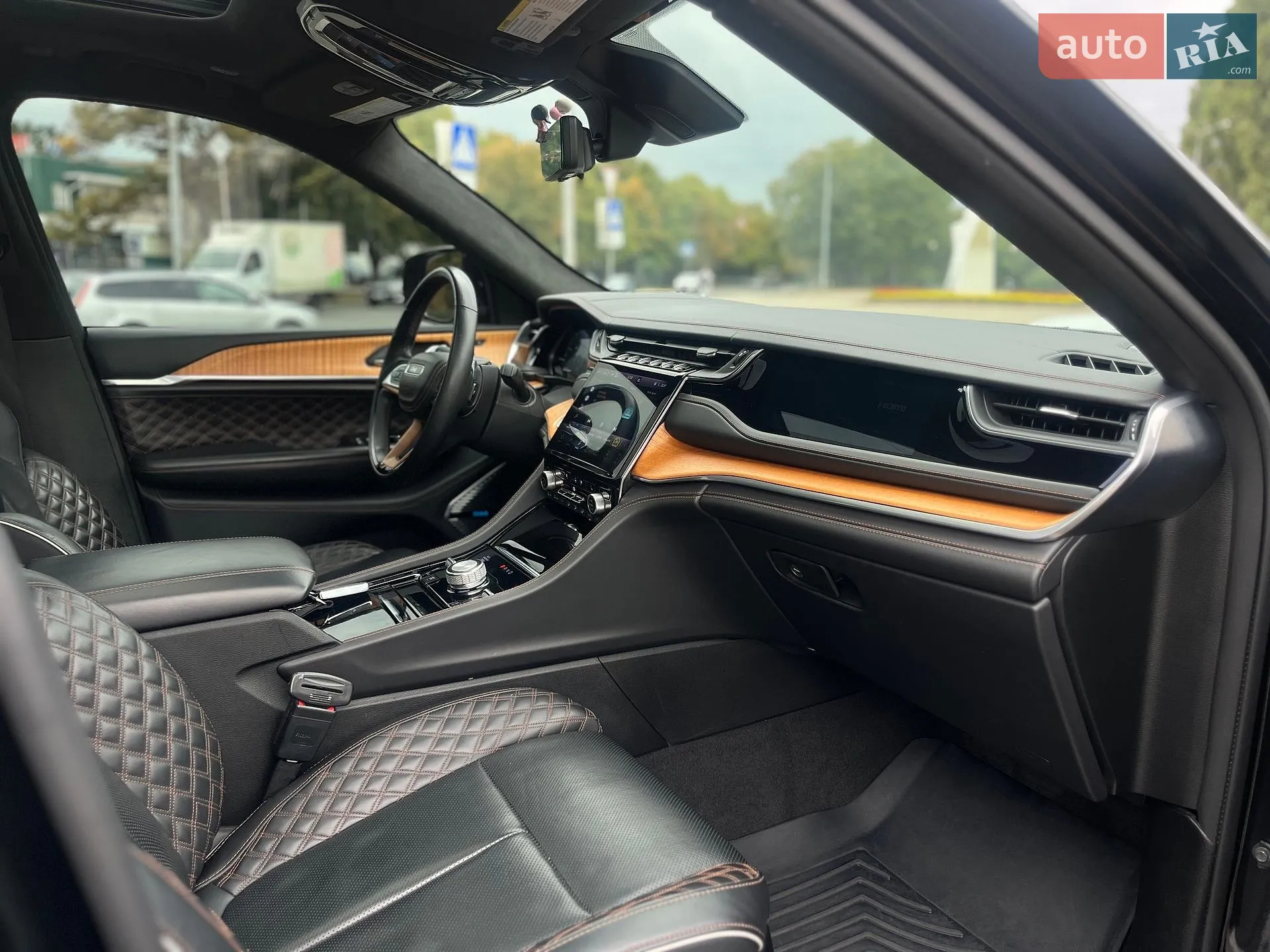 2022 Jeep Grand Cherokee - мініатюра 18