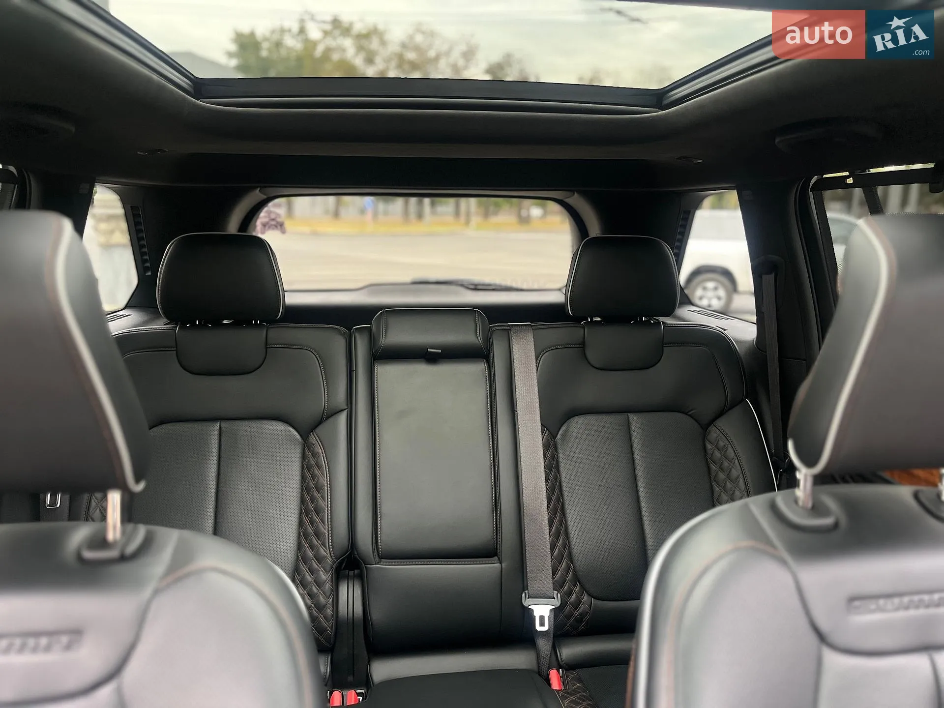 2022 Jeep Grand Cherokee - мініатюра 19