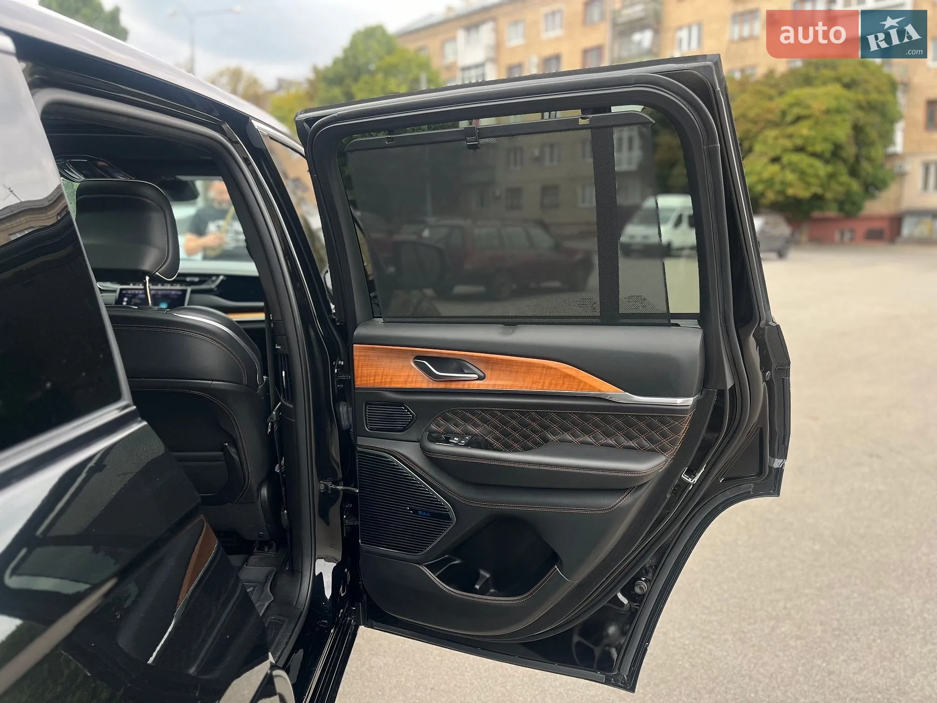 2022 Jeep Grand Cherokee - мініатюра 29