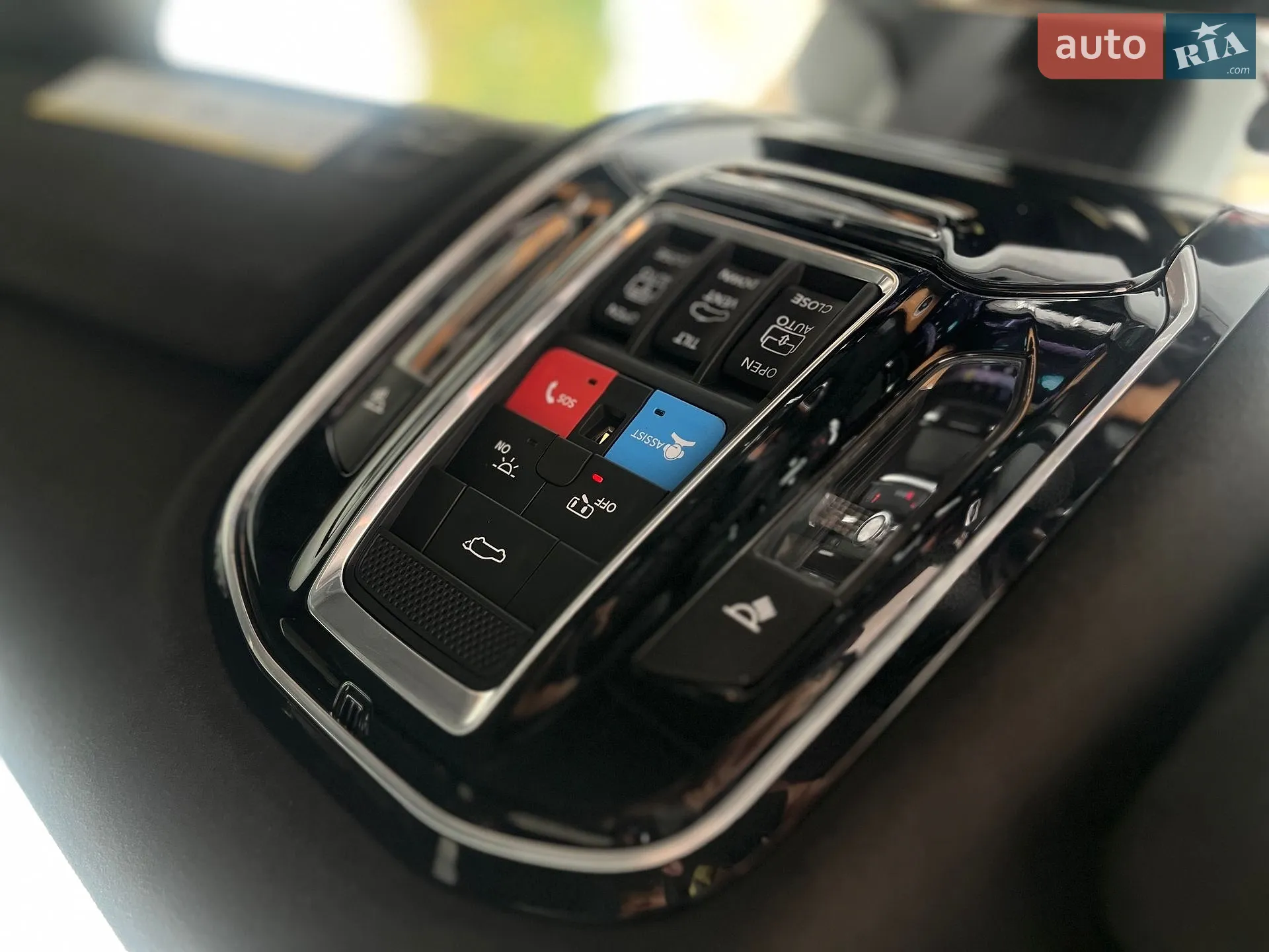 2022 Jeep Grand Cherokee - мініатюра 31