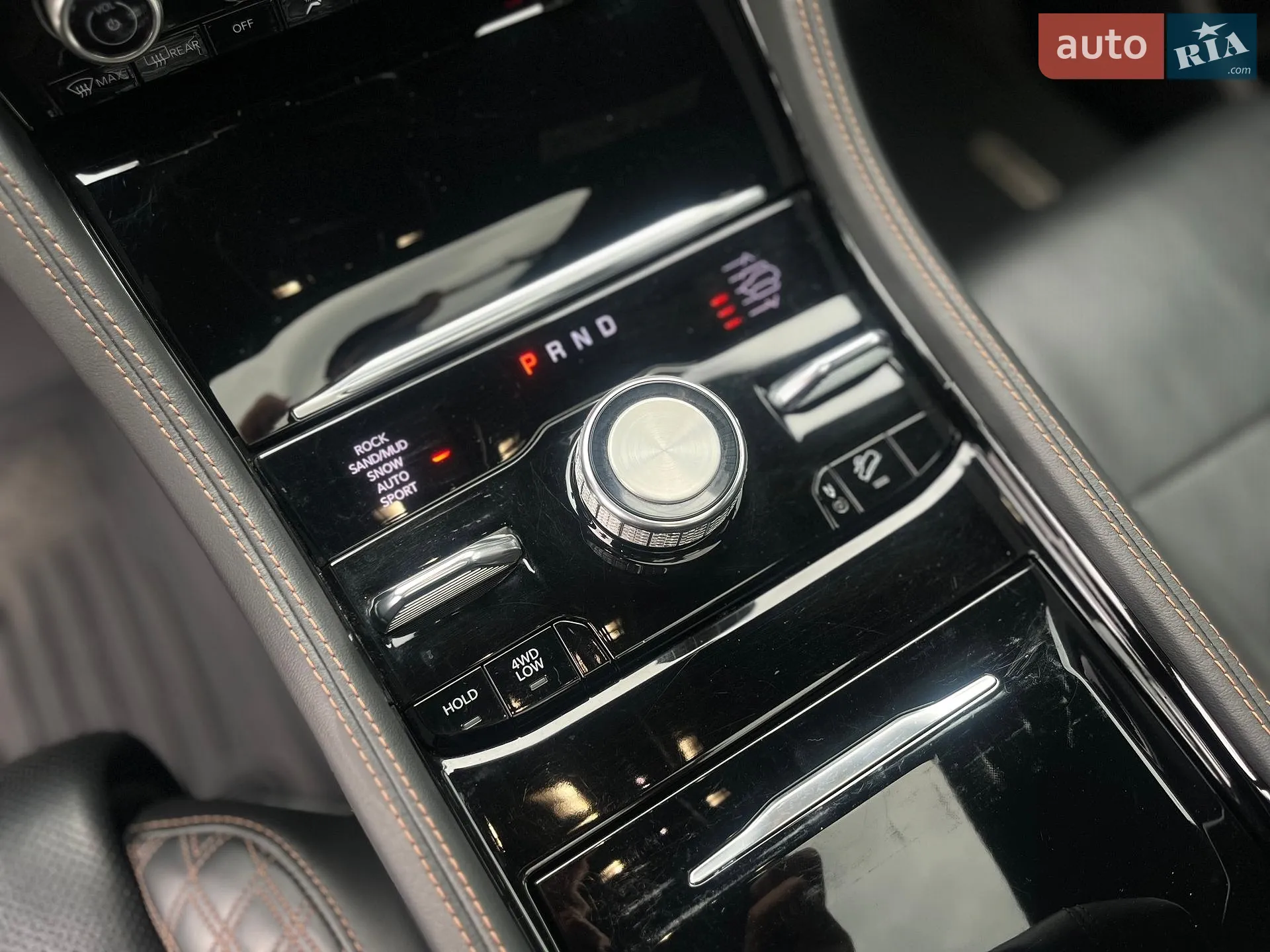 2022 Jeep Grand Cherokee - мініатюра 44