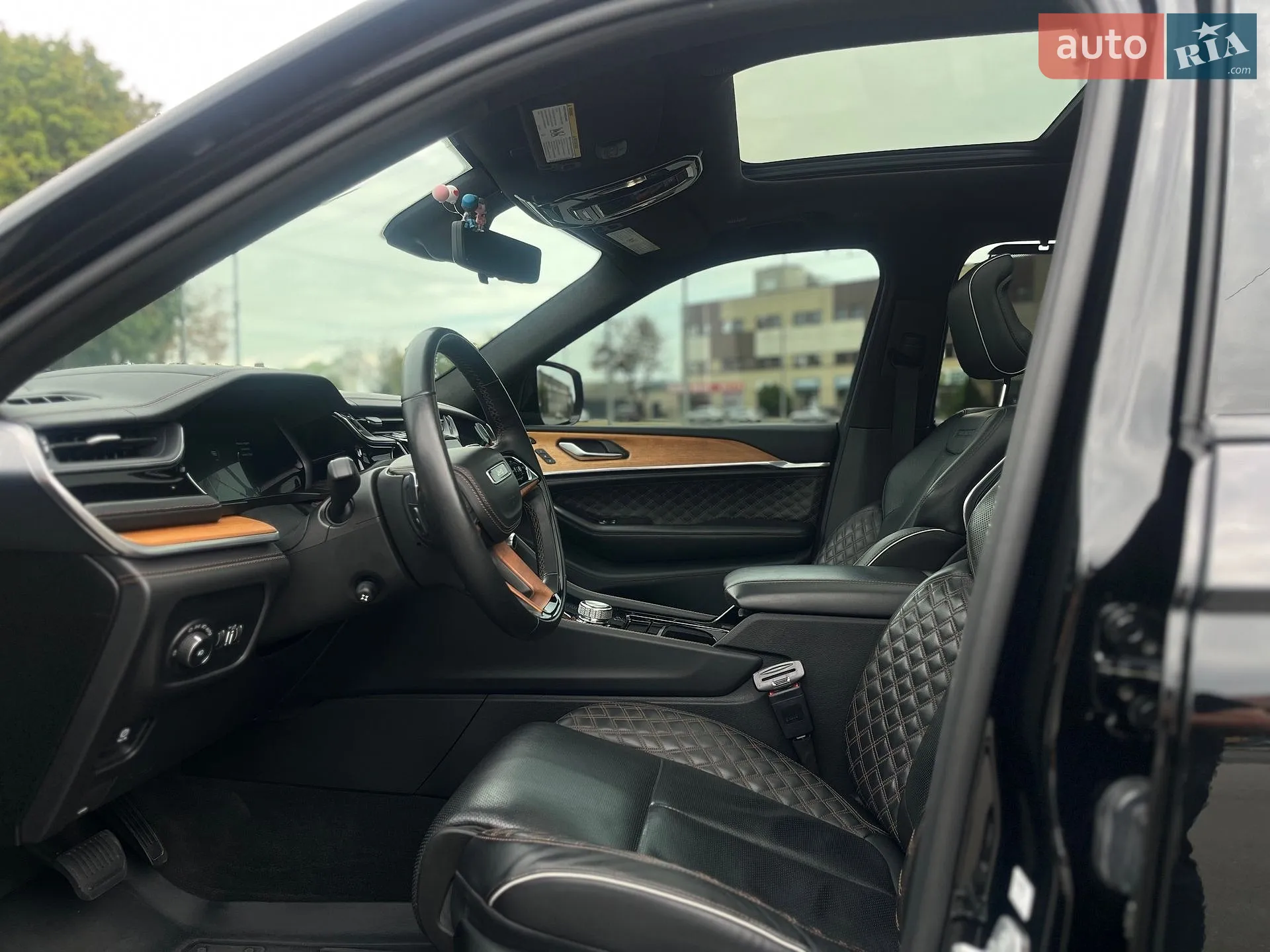 2022 Jeep Grand Cherokee - мініатюра 47