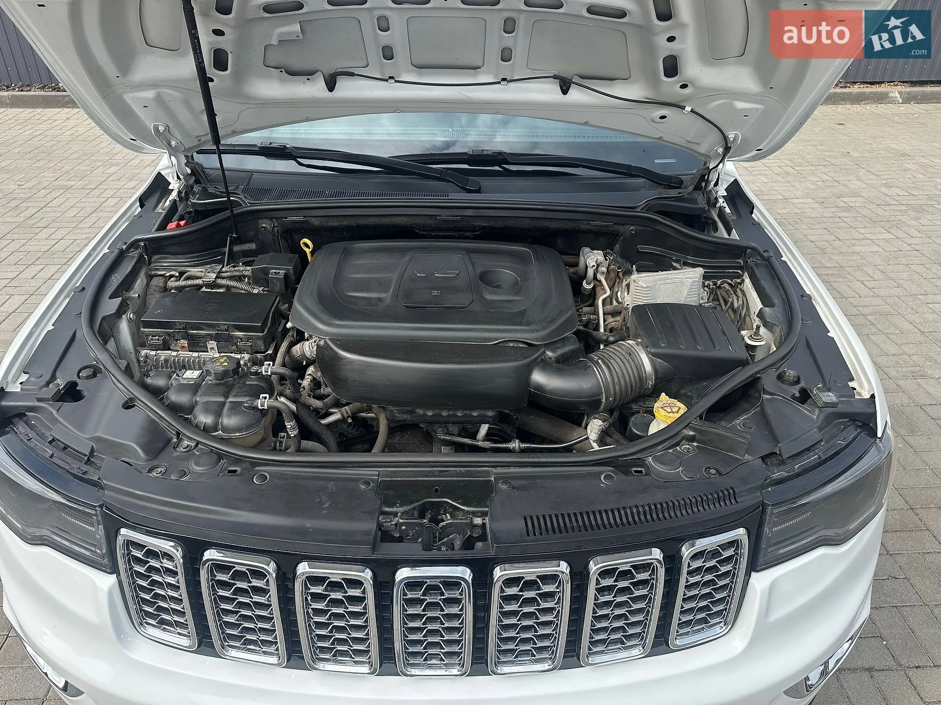 2019 Jeep Grand Cherokee - мініатюра 9