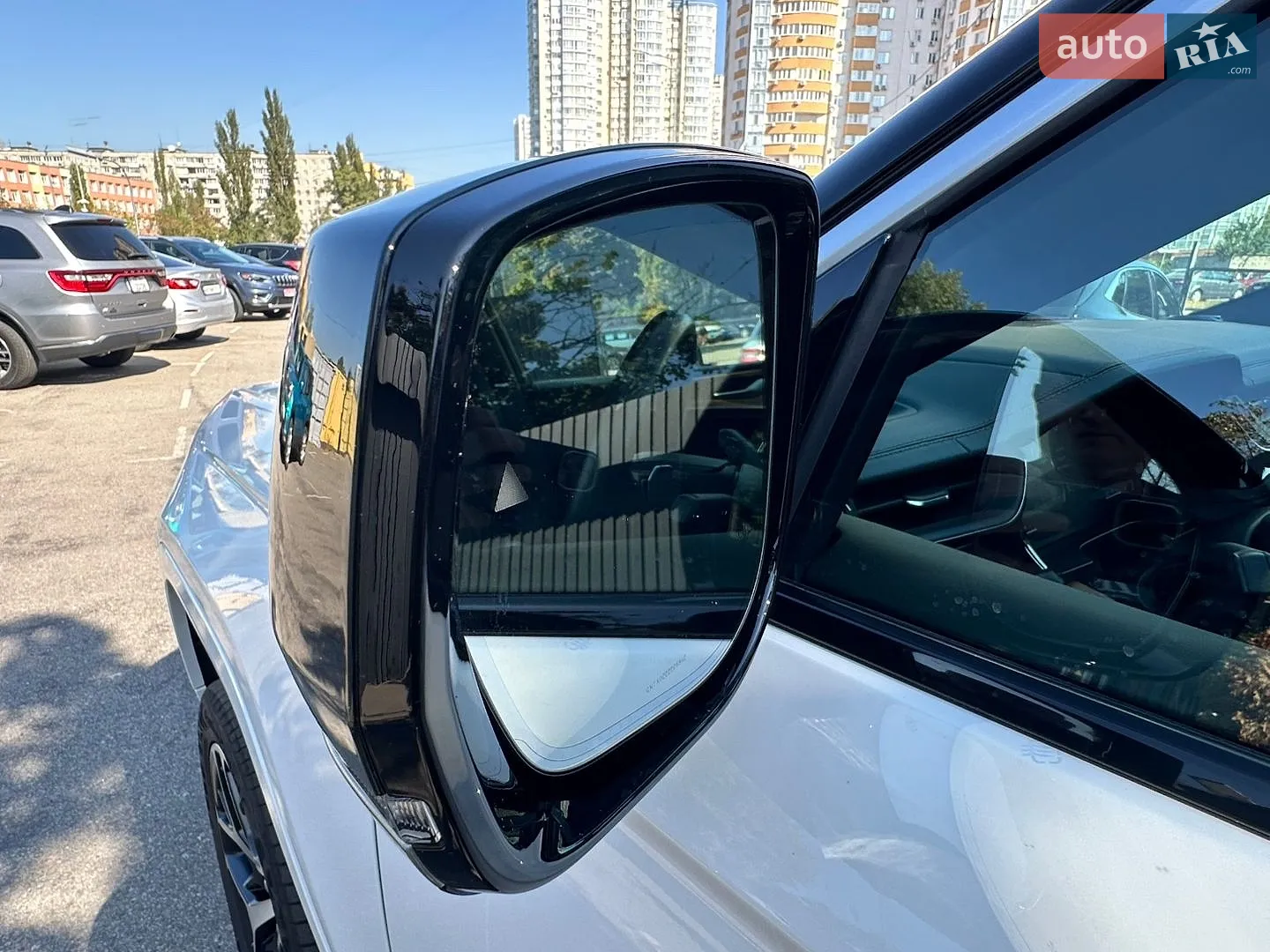 2022 Jeep Grand Cherokee - мініатюра 15