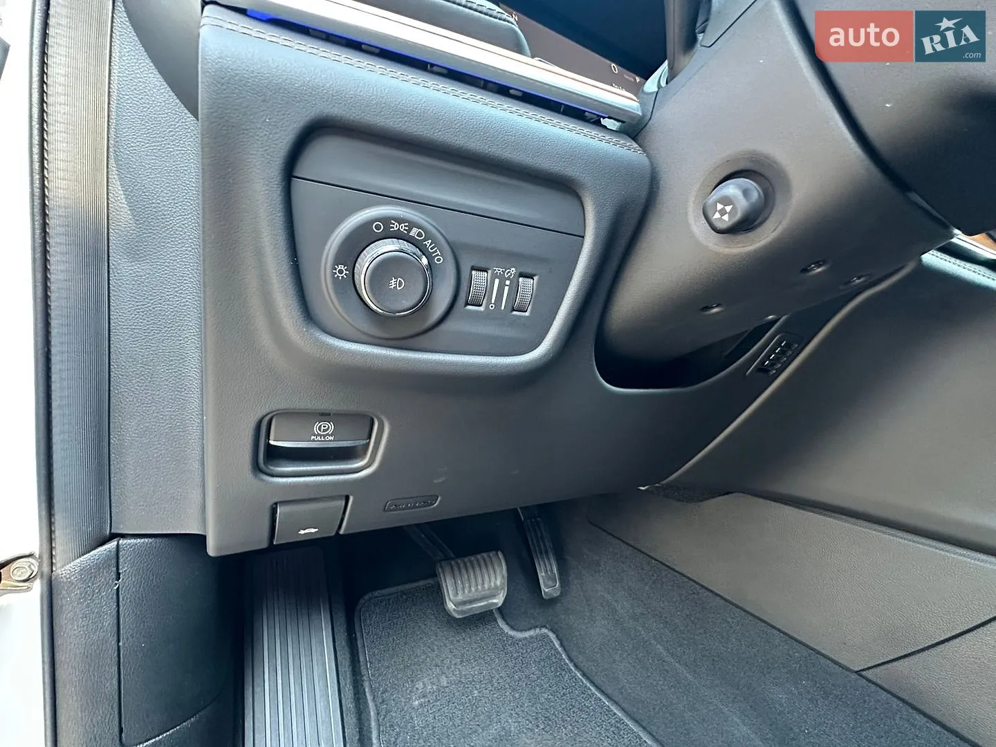 2022 Jeep Grand Cherokee - мініатюра 24