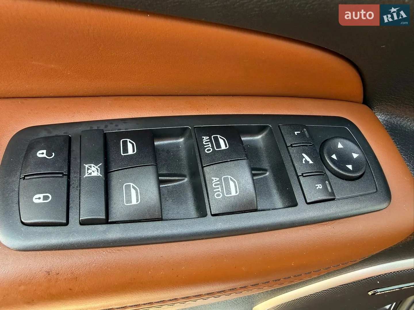 2017 Jeep Grand Cherokee - мініатюра 14