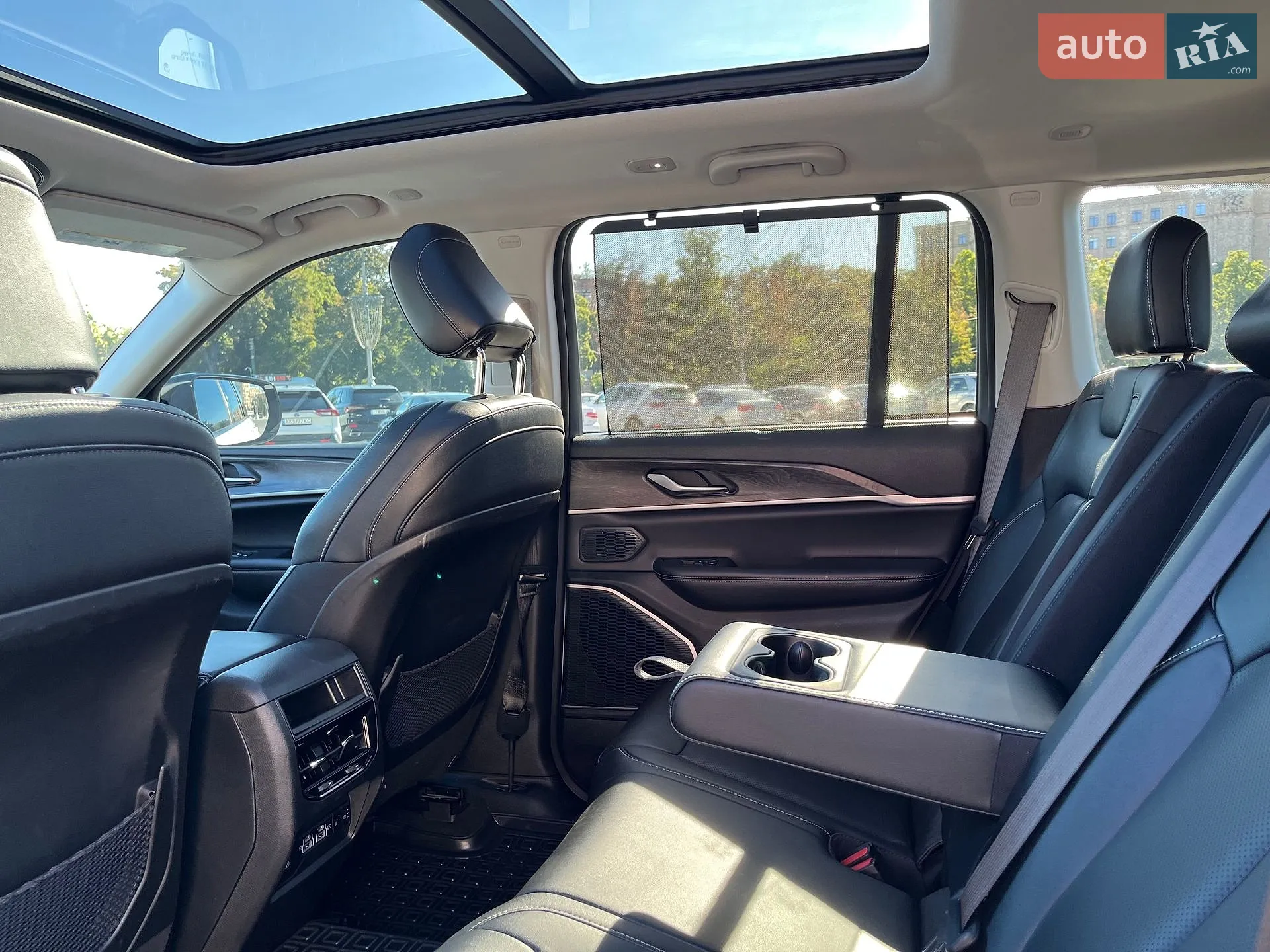 2023 Jeep Grand Cherokee - мініатюра 11
