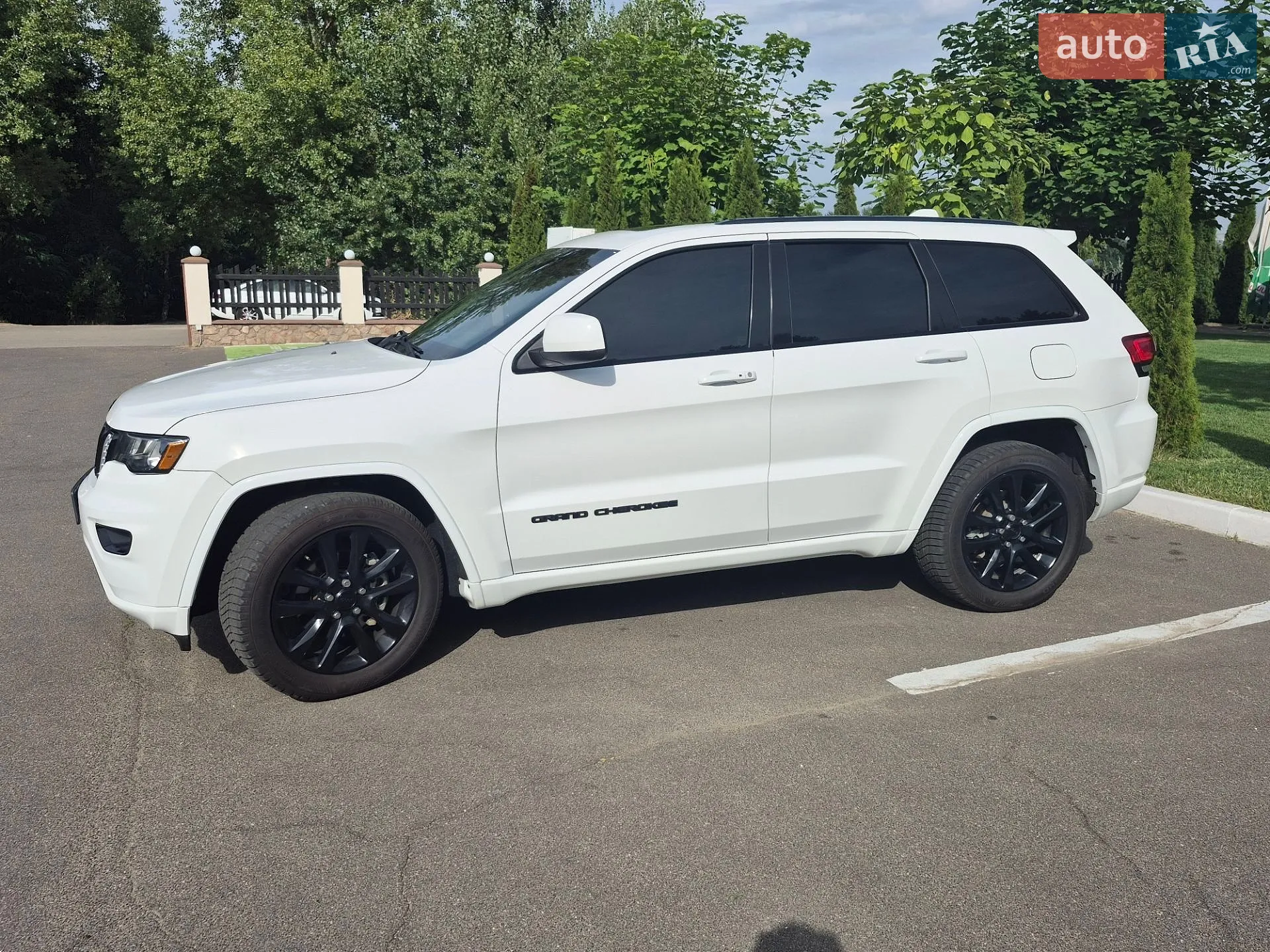 2020 Jeep Grand Cherokee - мініатюра 19