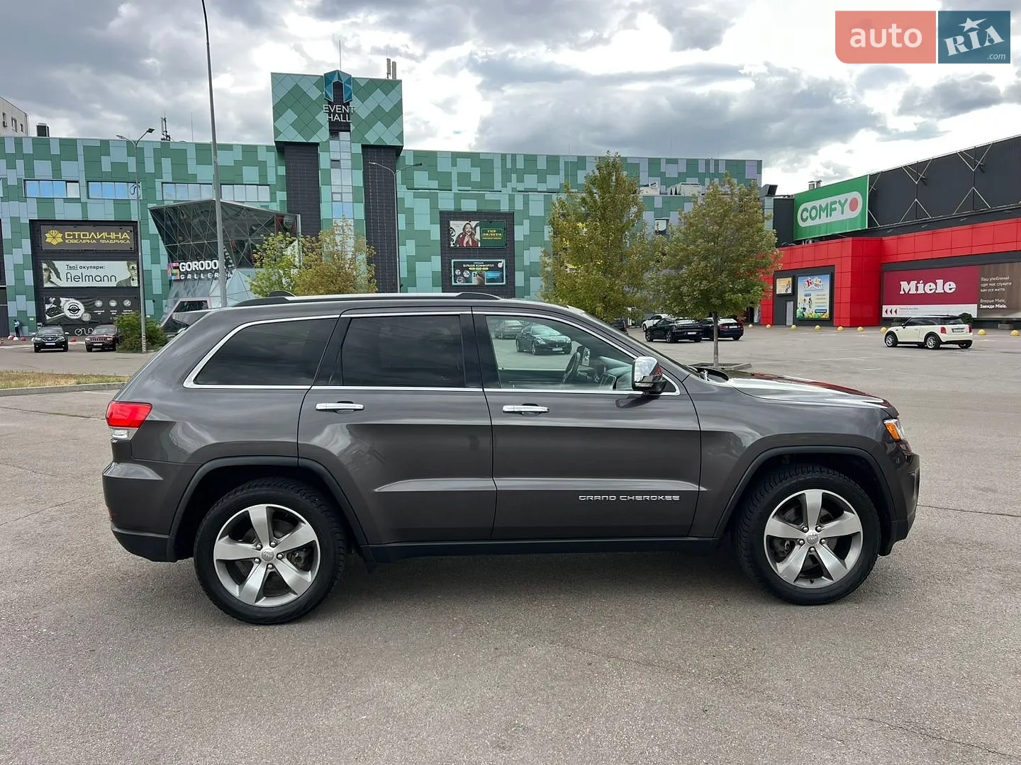 2013 Jeep Grand Cherokee - мініатюра 7