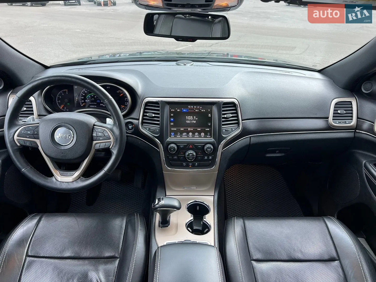 2013 Jeep Grand Cherokee - мініатюра 31