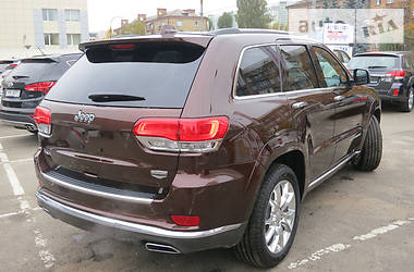 Позашляховик / Кросовер Jeep Grand Cherokee 2018 в Києві