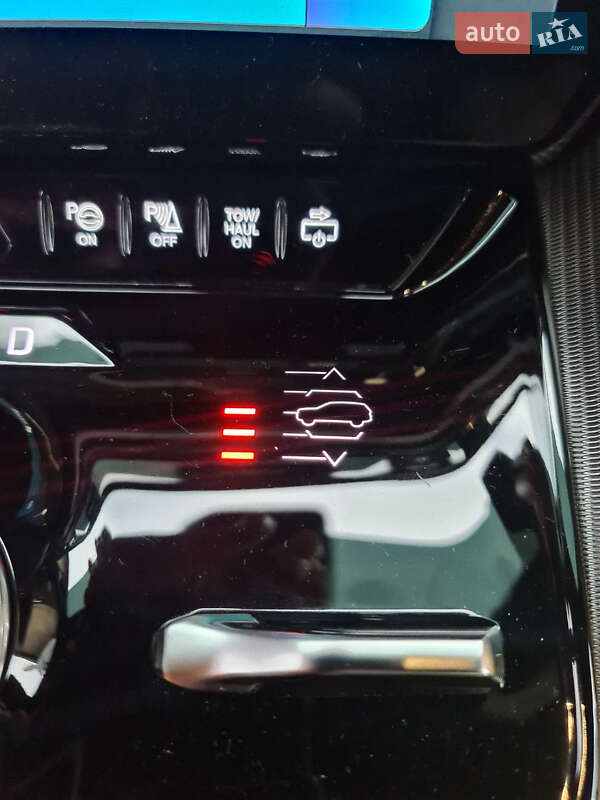 Внедорожник / Кроссовер Jeep Grand Wagoneer 2022 в Днепре