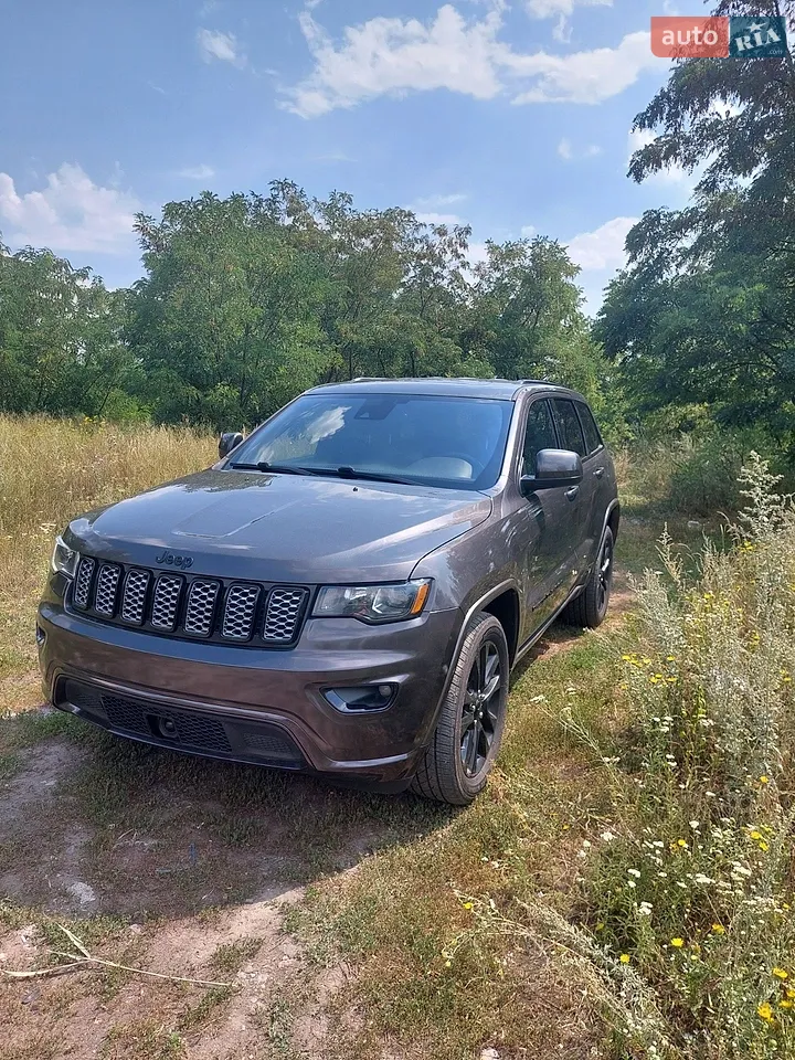 2020 Jeep Grand Cherokee - мініатюра 11