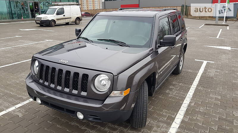Позашляховик / Кросовер Jeep Patriot 2014 в Києві