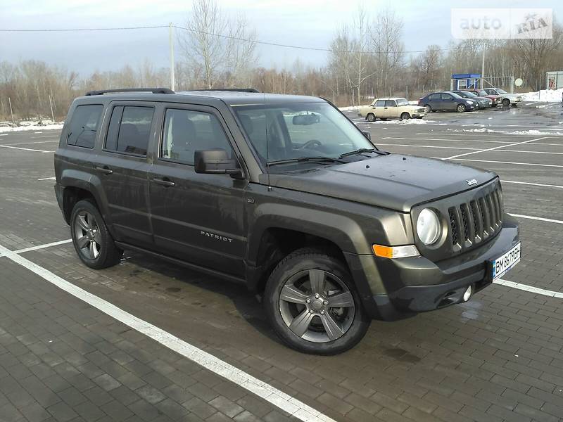 Внедорожник / Кроссовер Jeep Patriot 2015 в 