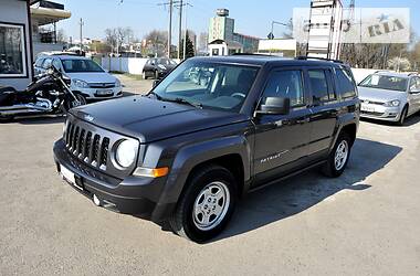 Позашляховик / Кросовер Jeep Patriot 2016 в 