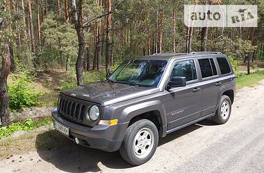 Позашляховик / Кросовер Jeep Patriot 2014 в 