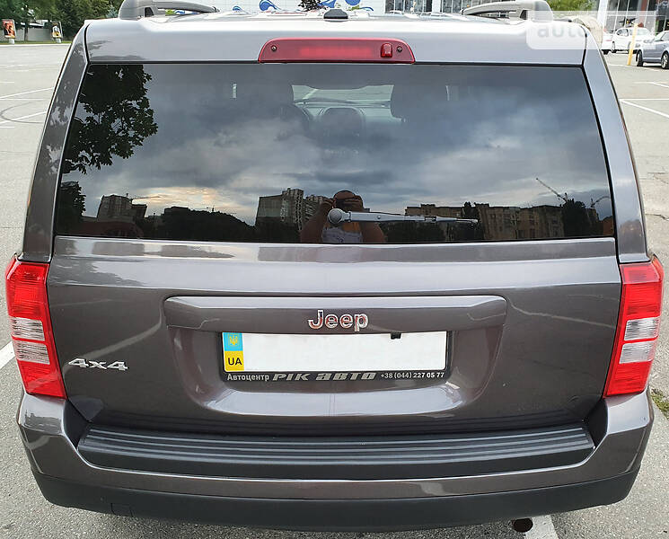 Позашляховик / Кросовер Jeep Patriot 2016 в Києві