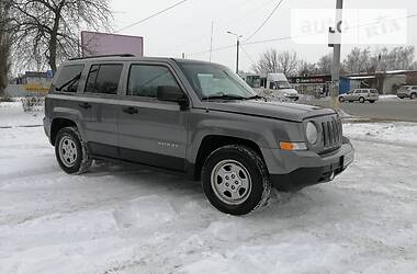 Внедорожник / Кроссовер Jeep Patriot 2011 в Сумах