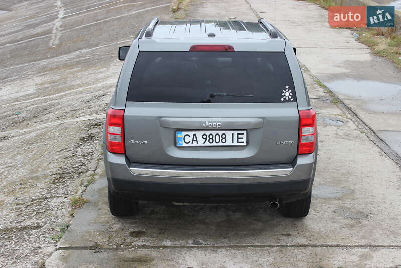 Внедорожник / Кроссовер Jeep Patriot 2011 в Каневе