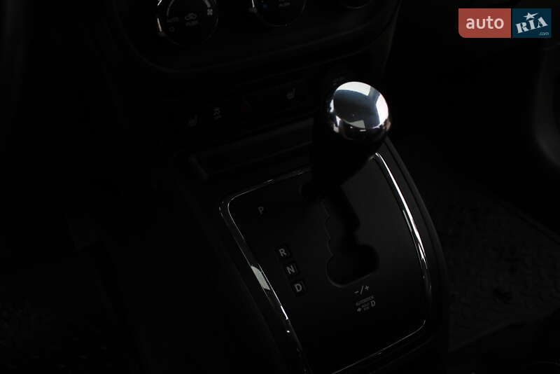 Внедорожник / Кроссовер Jeep Patriot 2011 в Каневе