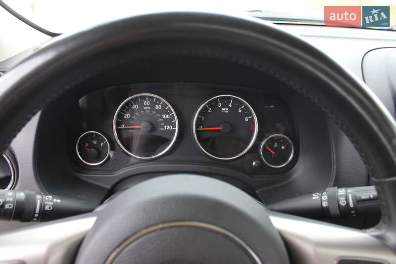 Внедорожник / Кроссовер Jeep Patriot 2011 в Каневе