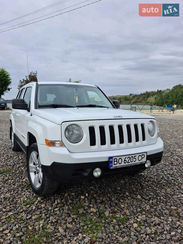 Позашляховик / Кросовер Jeep Patriot 2012 в Бережанах