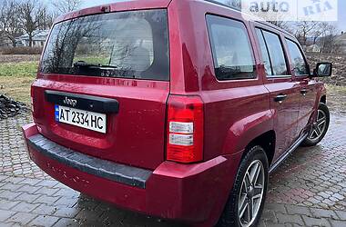 Внедорожник / Кроссовер Jeep Patriot 2008 в Черновцах