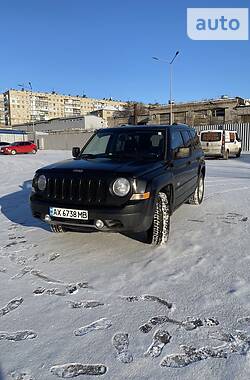 Позашляховик / Кросовер Jeep Patriot 2011 в Харкові