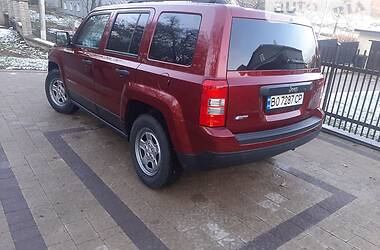 Внедорожник / Кроссовер Jeep Patriot 2014 в Тернополе