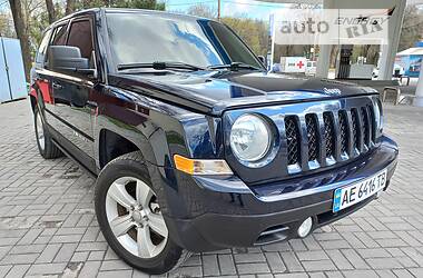 Внедорожник / Кроссовер Jeep Patriot 2010 в Днепре