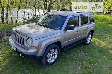 Внедорожник / Кроссовер Jeep Patriot 2014 в Сумах