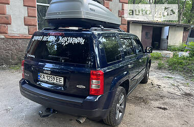 Внедорожник / Кроссовер Jeep Patriot 2015 в Ивано-Франковске