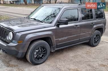 Внедорожник / Кроссовер Jeep Patriot 2015 в Кропивницком