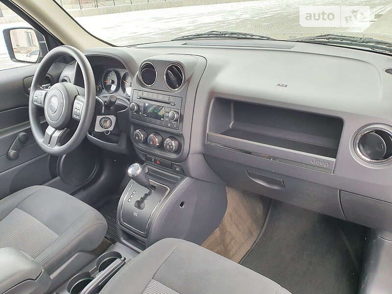 Позашляховик / Кросовер Jeep Patriot 2016 в Києві