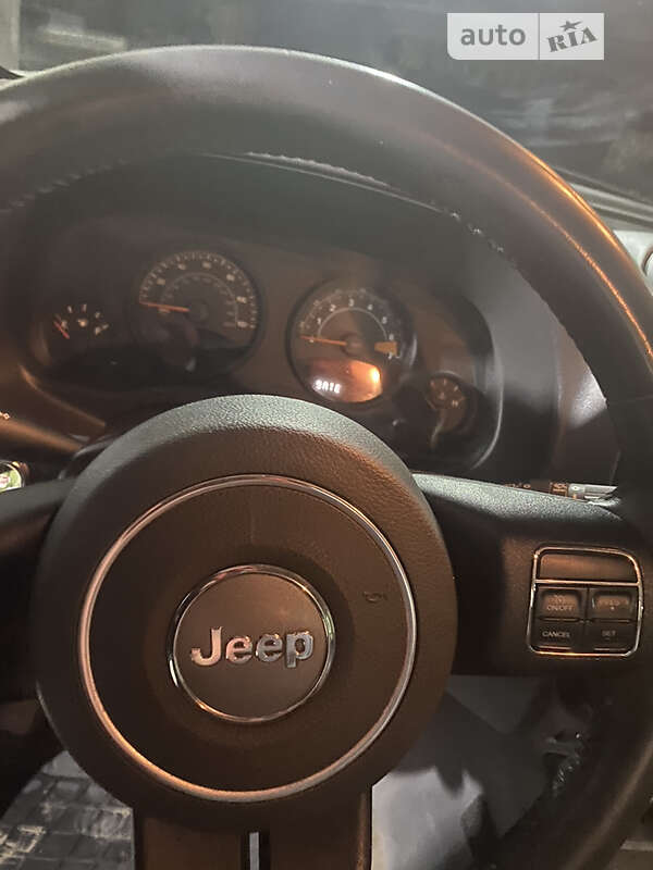 Позашляховик / Кросовер Jeep Patriot 2013 в Березанці