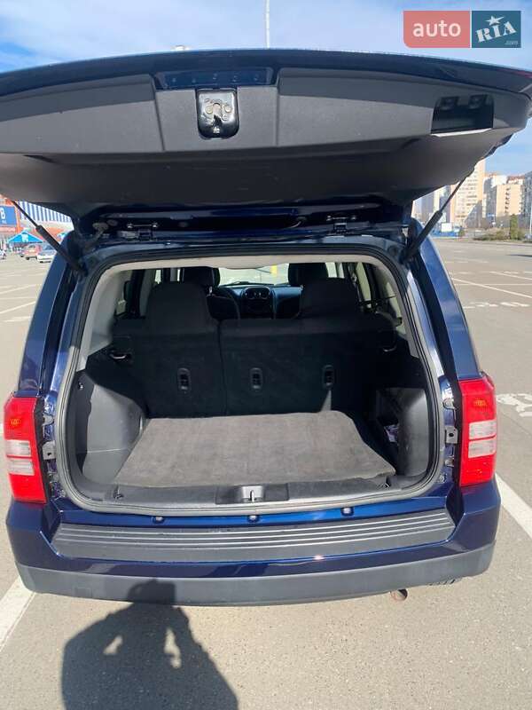 Позашляховик / Кросовер Jeep Patriot 2016 в Києві