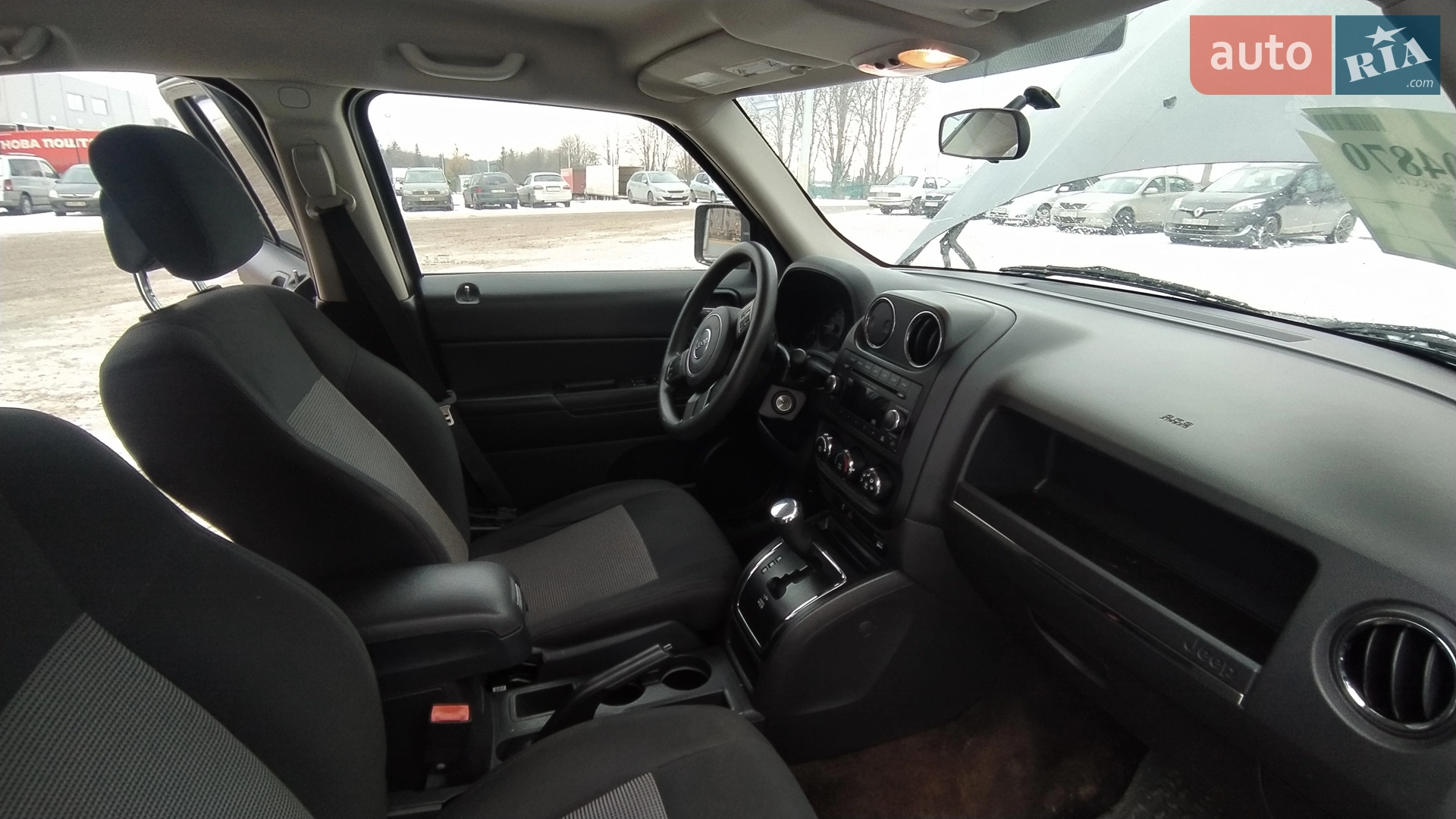 2013 Jeep Liberty (Patriot) - мініатюра 10