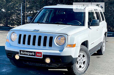 Внедорожник / Кроссовер Jeep Patriot 2016 в Львове