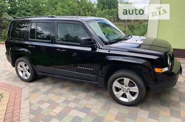 Внедорожник / Кроссовер Jeep Patriot 2015 в Львове