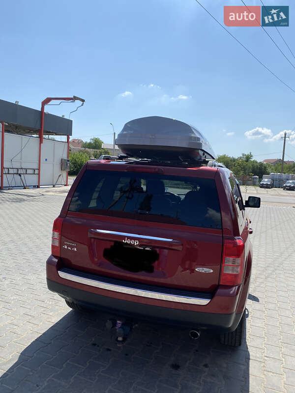 Позашляховик / Кросовер Jeep Patriot 2015 в Овідіополі