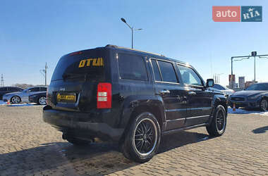 Позашляховик / Кросовер Jeep Patriot 2015 в 
