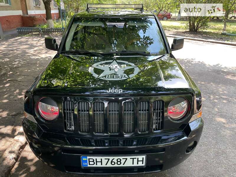 Внедорожник / Кроссовер Jeep Patriot 2007 в Краматорске
