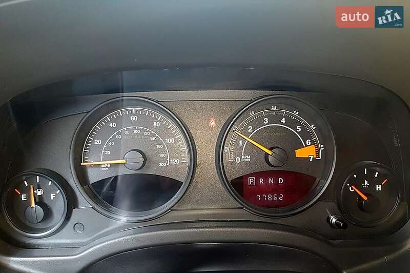 Внедорожник / Кроссовер Jeep Patriot 2015 в Ровно