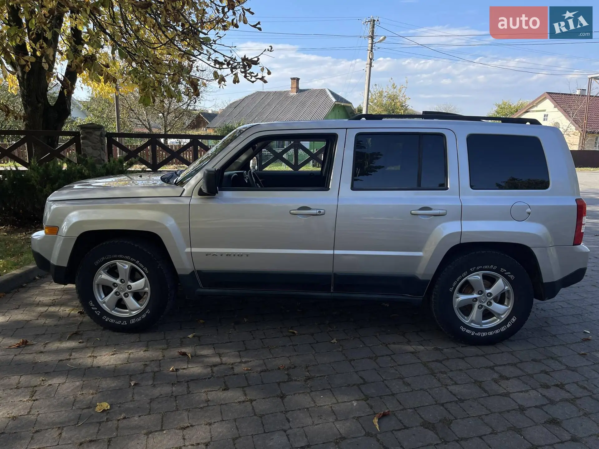 2011 Jeep Liberty (Patriot) - мініатюра 12