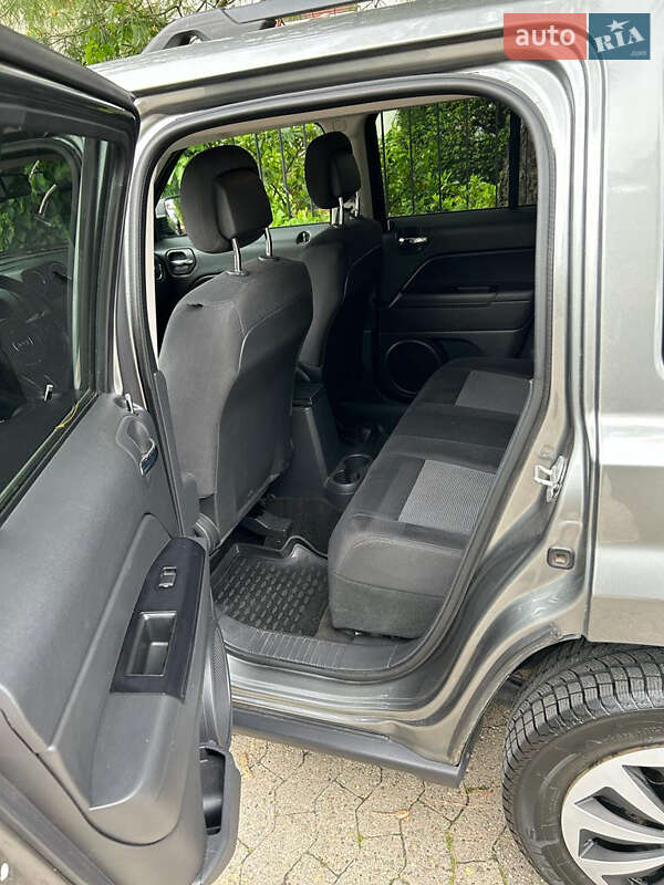 Позашляховик / Кросовер Jeep Patriot 2013 в Сумах