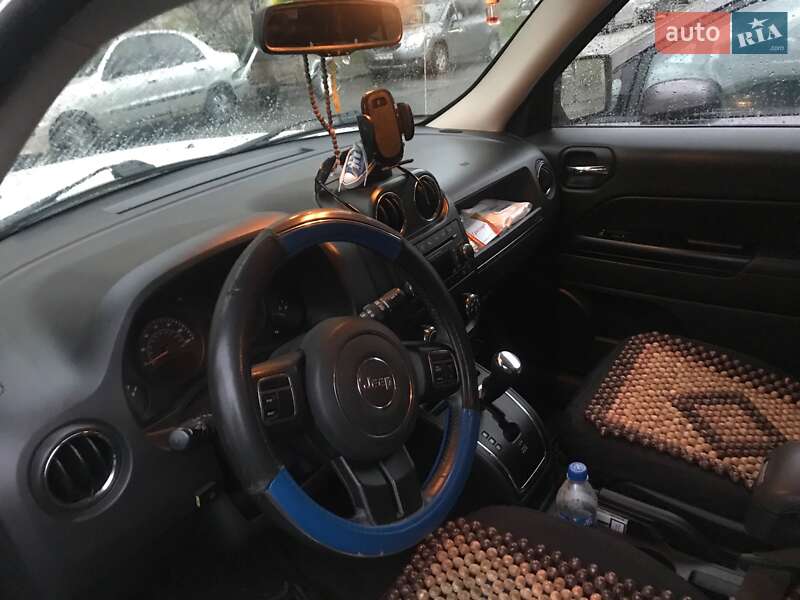 Позашляховик / Кросовер Jeep Patriot 2013 в Києві