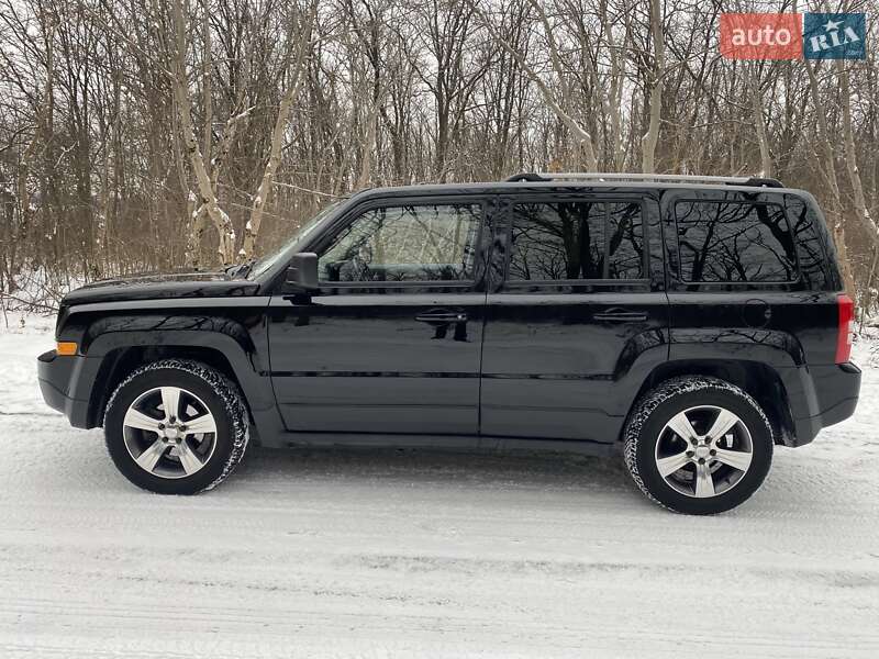 Позашляховик / Кросовер Jeep Patriot 2016 в Харкові